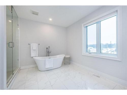 373373 6Th Line, Amaranth, ON - Indoor Photo Showing Bathroom