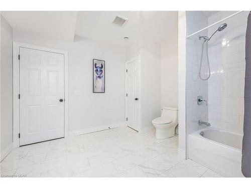 373373 6Th Line, Amaranth, ON - Indoor Photo Showing Bathroom