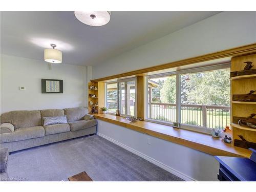 8709 Wellington Rd 16 Road, Wellington North, ON - Indoor Photo Showing Living Room