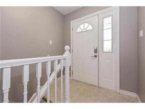 78 Gibbons Drive, Fergus, ON - Indoor Photo Showing Other Room