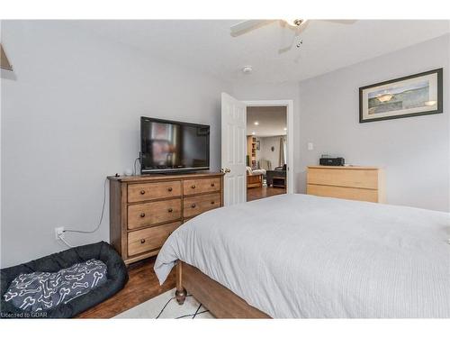 78 Gibbons Drive, Fergus, ON - Indoor Photo Showing Bedroom