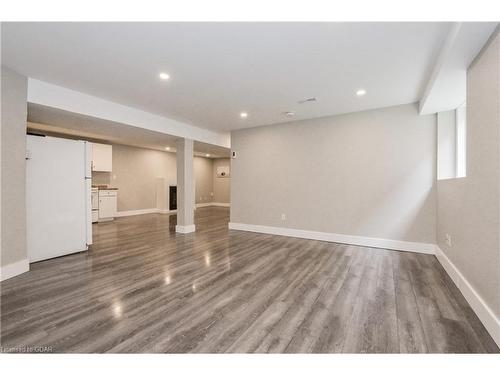 78 Gibbons Drive, Fergus, ON - Indoor Photo Showing Other Room