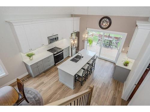 18-744 Nelson Street W, Port Dover, ON - Indoor Photo Showing Kitchen With Double Sink With Upgraded Kitchen