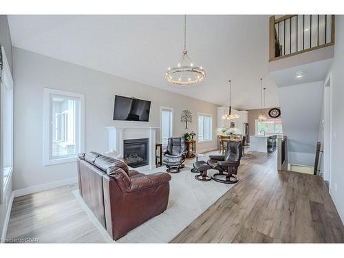 18-744 Nelson Street W, Port Dover, ON - Indoor Photo Showing Living Room With Fireplace