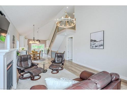 18-744 Nelson Street W, Port Dover, ON - Indoor Photo Showing Living Room With Fireplace