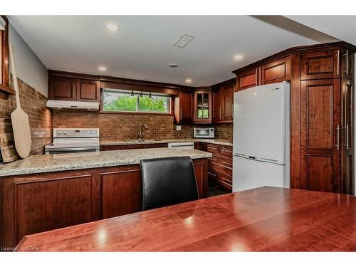 5954 Wellington Rd 7, Centre Wellington, ON - Indoor Photo Showing Kitchen