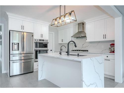 30 John Brabson Crescent, Guelph, ON - Indoor Photo Showing Kitchen With Stainless Steel Kitchen