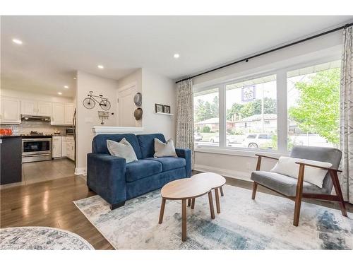 16 Joseph Street, Guelph, ON - Indoor Photo Showing Living Room