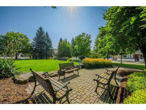 13-461 Columbia Street W, Waterloo, ON - Outdoor With Backyard