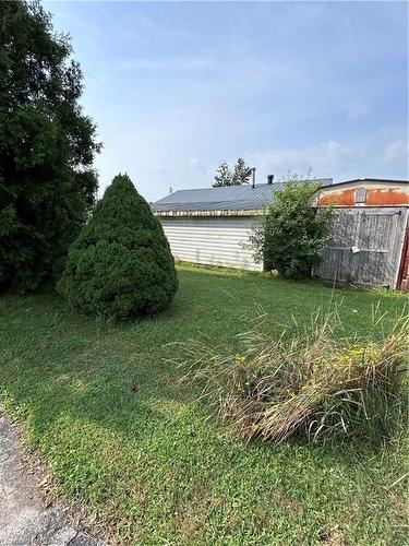 393 Woodlawn Road W, Guelph, ON - Outdoor