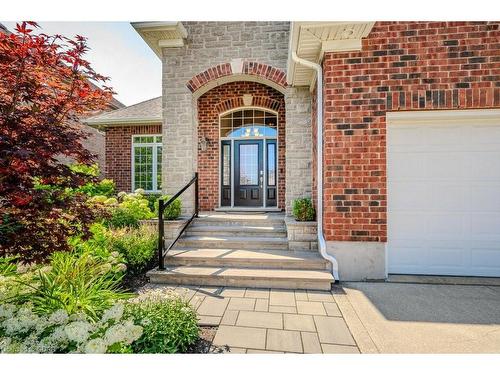 122 Kortright Road E, Guelph, ON - Outdoor