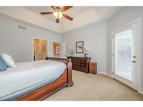 122 Kortright Road E, Guelph, ON - Indoor Photo Showing Bedroom