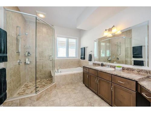 122 Kortright Road E, Guelph, ON - Indoor Photo Showing Bathroom