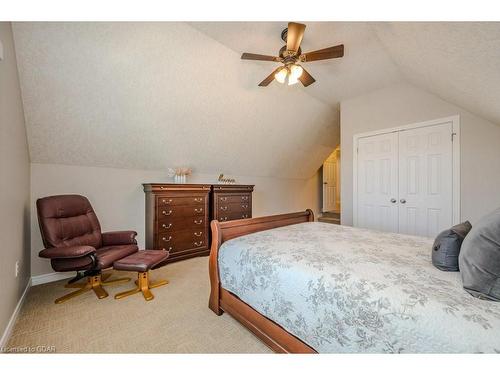 122 Kortright Road E, Guelph, ON - Indoor Photo Showing Bedroom