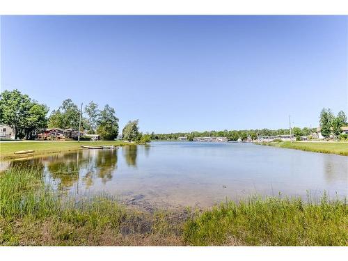 41 Cedarbush Crescent Pvt Crescent, Puslinch, ON - Outdoor With Body Of Water With View