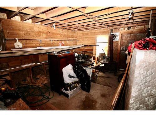 82 Mcivor Drive, Miller Lake, ON - Indoor Photo Showing Other Room