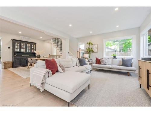 279 Geddes Street, Elora, ON - Indoor Photo Showing Living Room