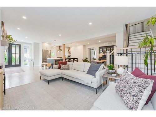 279 Geddes Street, Elora, ON - Indoor Photo Showing Living Room