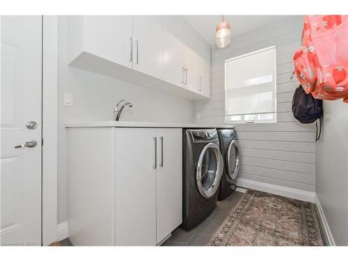 279 Geddes Street, Elora, ON - Indoor Photo Showing Laundry Room