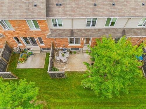 51-167 Arkell Road, Guelph, ON - Outdoor