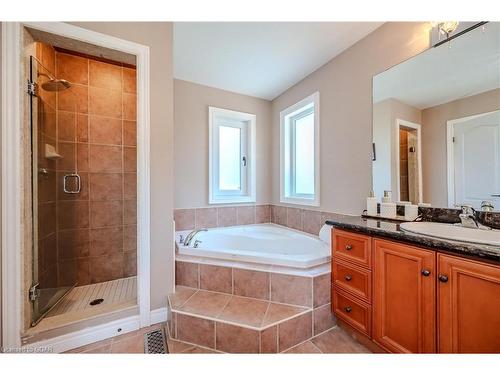 32 Forest Ridge Road, Erin, ON - Indoor Photo Showing Bathroom