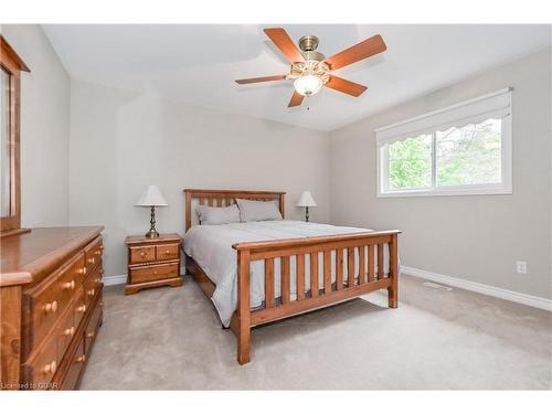 323 Colborne Street, Elora, ON - Indoor Photo Showing Bedroom