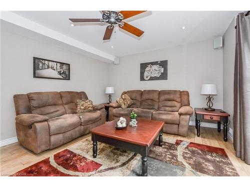 323 Colborne Street, Elora, ON - Indoor Photo Showing Living Room