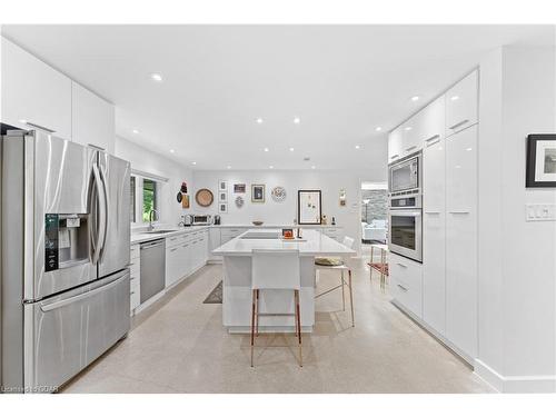 585 Orangeville Road, Fergus, ON - Indoor Photo Showing Kitchen