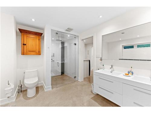 585 Orangeville Road, Fergus, ON - Indoor Photo Showing Bathroom