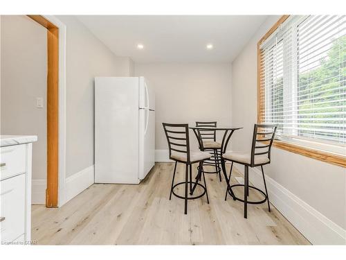 44 Roseview Avenue, Cambridge, ON - Indoor Photo Showing Other Room