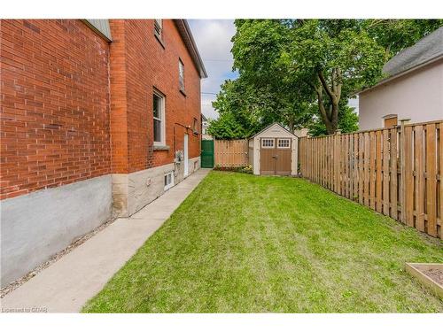 44 Roseview Avenue, Cambridge, ON - Outdoor