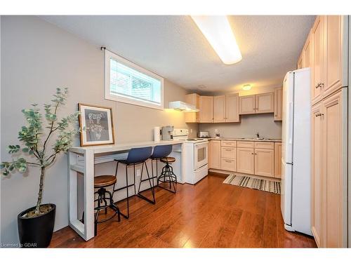 47 Healey Street, Elora, ON - Indoor Photo Showing Kitchen