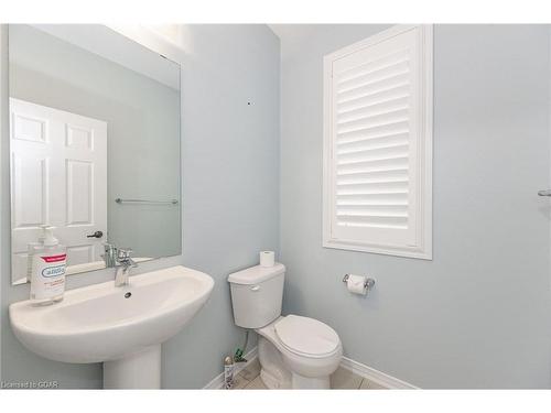 29 Mull Avenue, Caledonia, ON - Indoor Photo Showing Bathroom