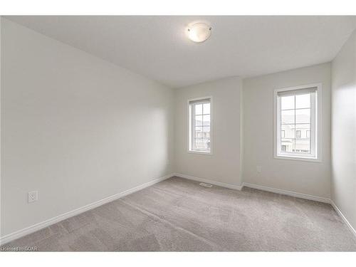 29 Mull Avenue, Caledonia, ON - Indoor Photo Showing Other Room