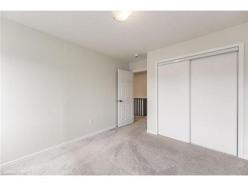 29 Mull Avenue, Caledonia, ON - Indoor Photo Showing Other Room