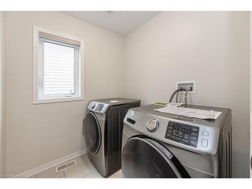 29 Mull Avenue, Caledonia, ON - Indoor Photo Showing Laundry Room