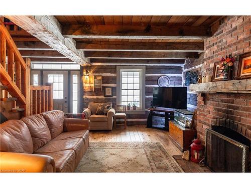 5795 Second Line, Erin, ON - Indoor Photo Showing Living Room With Fireplace