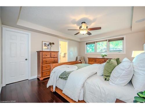 953 St David Street N, Fergus, ON - Indoor Photo Showing Bedroom