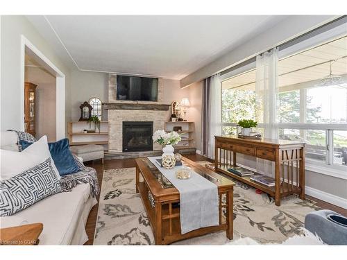 912 Scotland Street, Fergus, ON - Indoor Photo Showing Living Room With Fireplace