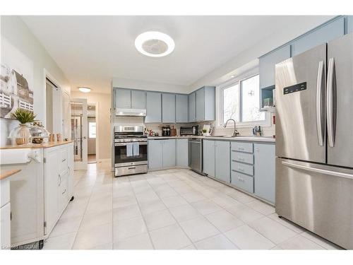 912 Scotland Street, Fergus, ON - Indoor Photo Showing Kitchen