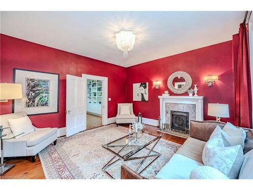 42 Liverpool Street, Guelph, ON - Indoor Photo Showing Living Room With Fireplace