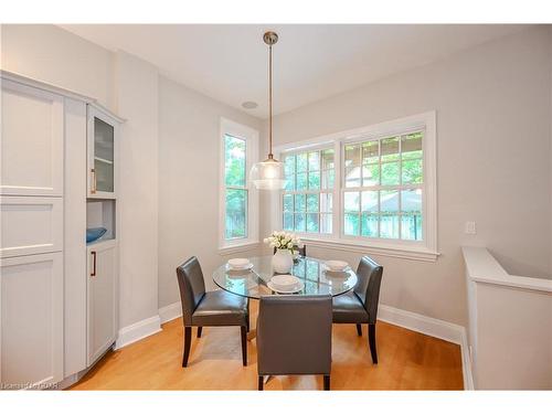 42 Liverpool Street, Guelph, ON - Indoor Photo Showing Dining Room