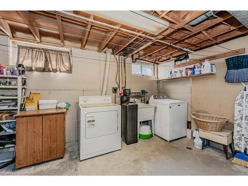 108 Brant Ave, Guelph, ON - Indoor Photo Showing Laundry Room