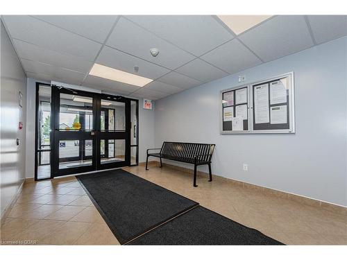 301-43 Waterford Drive, Guelph, ON - Indoor Photo Showing Other Room