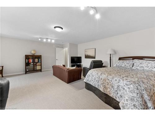 9 Blue Heron Drive, Mono, ON - Indoor Photo Showing Bedroom