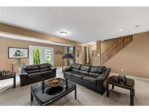 9 Blue Heron Drive, Mono, ON - Indoor Photo Showing Living Room