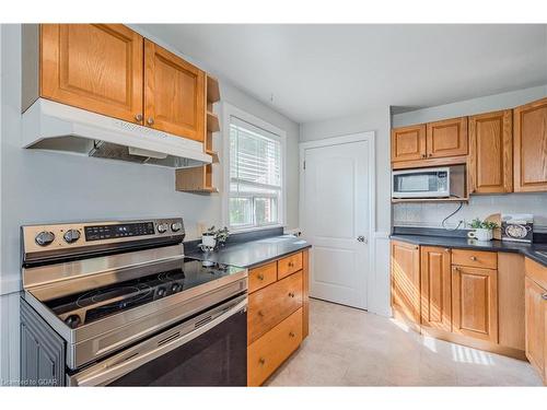 10 Rosewood Avenue, Guelph, ON - Indoor Photo Showing Kitchen