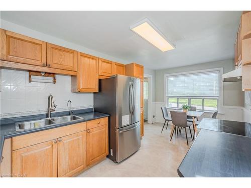 10 Rosewood Avenue, Guelph, ON - Indoor Photo Showing Kitchen With Double Sink