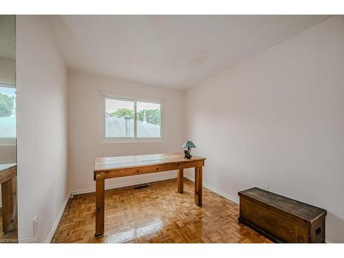 3200 Candela Drive, Mississauga, ON - Indoor Photo Showing Other Room