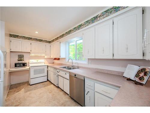 262 John Street, Elora, ON - Indoor Photo Showing Kitchen With Double Sink